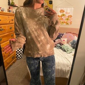 All in Motion Crewneck green tie dye Henley Long sleeve top